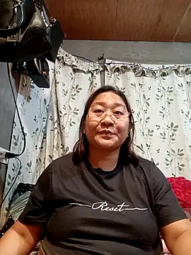 Snapshot of hotchubby88 chatting on November 20, 2025, 12:44 am hotchubby88 online show from November 20, 2025, 12:44 am