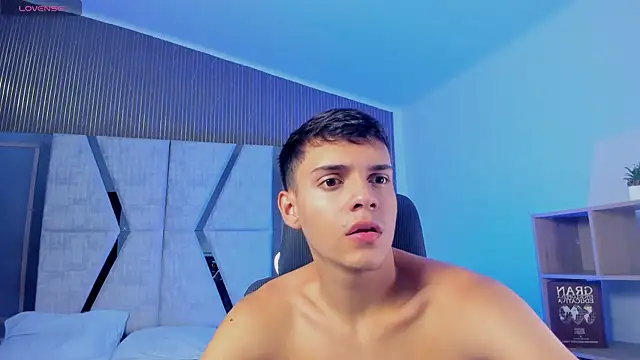 Snapshot of JacobRoberts1 chatting on October 8, 2025, 8:42 pm JacobRoberts1 online show from October 8, 2025, 8:42 pm