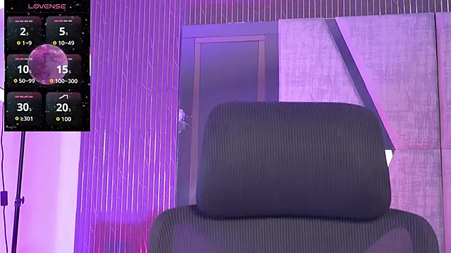 Snapshot of JacobRoberts1 chatting on November 29, 2025, 9:37 pm JacobRoberts1 online show from November 29, 2025, 9:37 pm