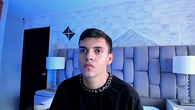 Snapshot of JacobRoberts1 chatting on November 22, 2025, 9:13 pm JacobRoberts1 online show from November 22, 2025, 9:13 pm