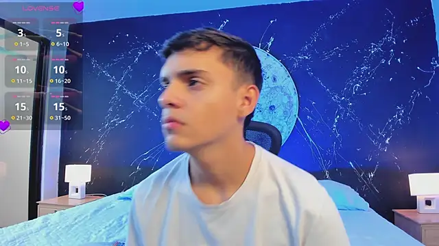 Snapshot of JacobRoberts1 chatting on October 12, 2025, 7:48 pm JacobRoberts1 online show from October 12, 2025, 7:48 pm