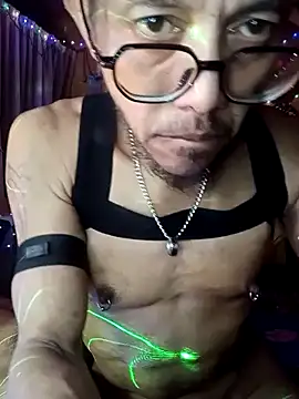 Tolayerfly69 online show from March 4, 2025, 5:56 pm