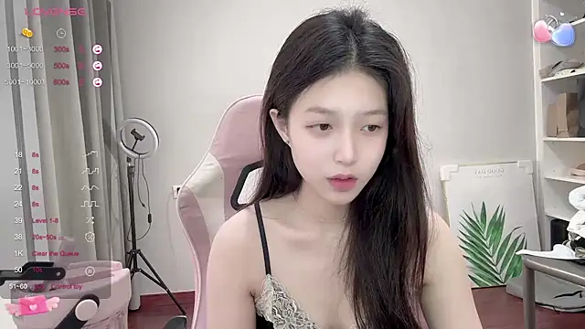 YaYa-521 online show from September 25, 2025, 1:39 pm