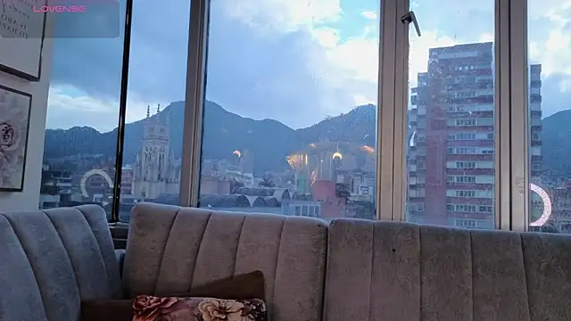 Snapshot of Ivanna_West chatting on February 16, 2026, 11:53 am Ivanna West online show from February 16, 2026, 11:53 am