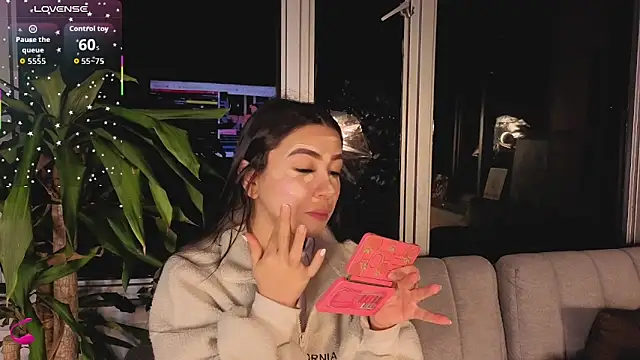 Ivanna West online show from November 5, 2025, 9:56 am