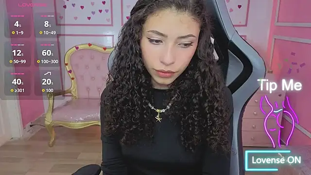 danatella a online show from January 13, 2026, 8:02 pm