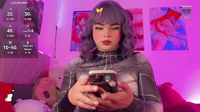 Snapshot of BabyNaomi2 chatting on November 26, 2025, 5:24 pm BabyNaomi2 online show from November 26, 2025, 5:24 pm