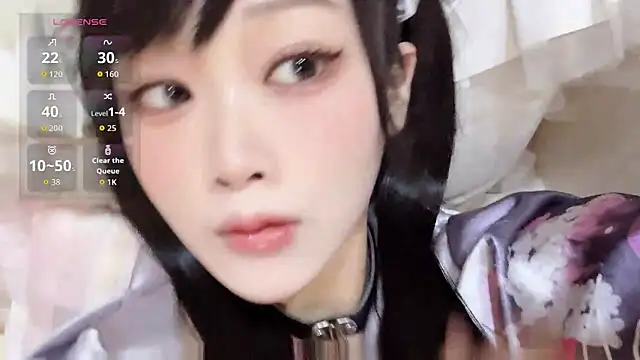 Snapshot of yueyue2003 chatting on May 3, 2026, 12:31 pm yueyue2003 online show from May 3, 2026, 12:31 pm