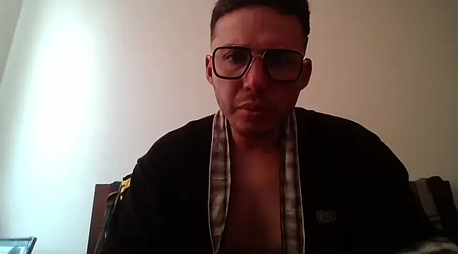 Snapshot of locoxTi45 chatting on March 16, 2025, 7:27 pm locoxTi45 online show from March 16, 2025, 7:27 pm
