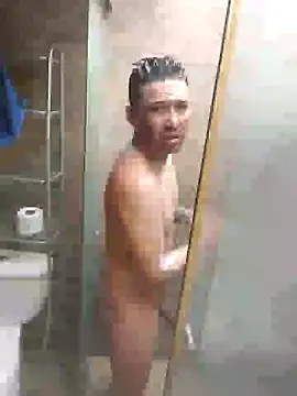 Snapshot of locoxTi45 chatting on March 14, 2025, 2:19 pm locoxTi45 online show from March 14, 2025, 2:19 pm