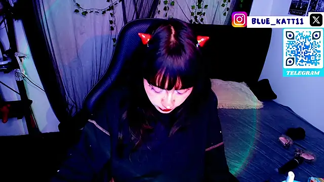 Snapshot of blue_katt chatting on May 26, 2026, 6:55 am blue katt online show from May 26, 2026, 6:55 am