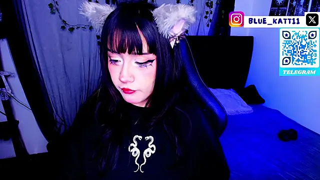 Snapshot of blue_katt chatting on May 25, 2026, 6:56 am blue katt online show from May 25, 2026, 6:56 am