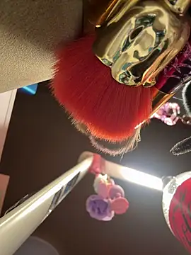 sexymelli18 online show from February 13, 2026, 6:52 pm