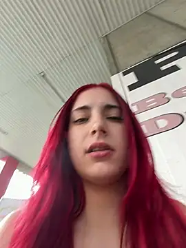 sexymelli18 online show from June 23, 2026, 10:35 am