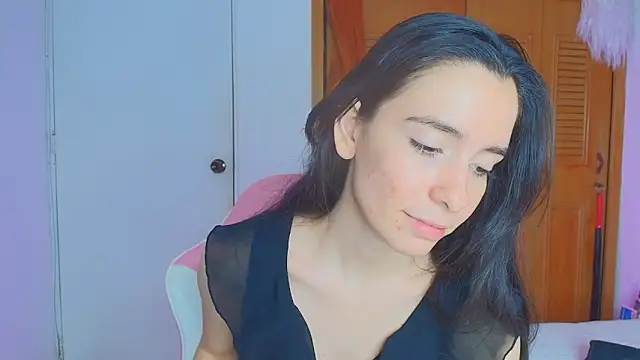 Snapshot of Peach_Rose_ chatting on November 9, 2025, 8:46 pm Peach Rose online show from November 9, 2025, 8:46 pm