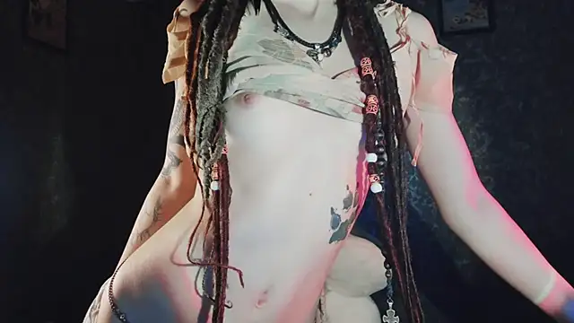 Snapshot of Dizer_clopy chatting on October 17, 2025, 3:58 pm Dizer clopy online show from October 17, 2025, 3:58 pm