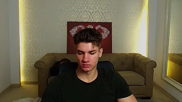 MaxKaiden online show from September 13, 2025, 4:45 am