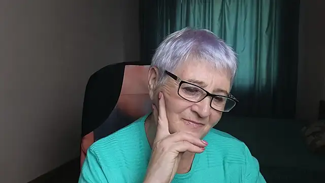 Sandra Snowflake online show from October 21, 2025, 12:04 pm