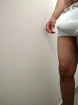 Pikademel18u online show from February 18, 2025, 12:17 pm