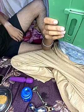 Sabnam bano online show from November 18, 2025, 7:06 pm