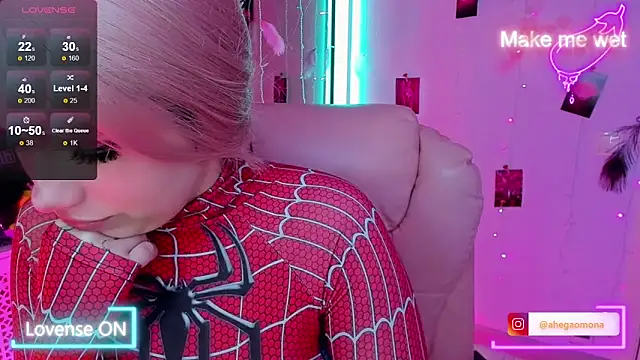 Sparkle Mona online show from March 2, 2025, 5:44 am