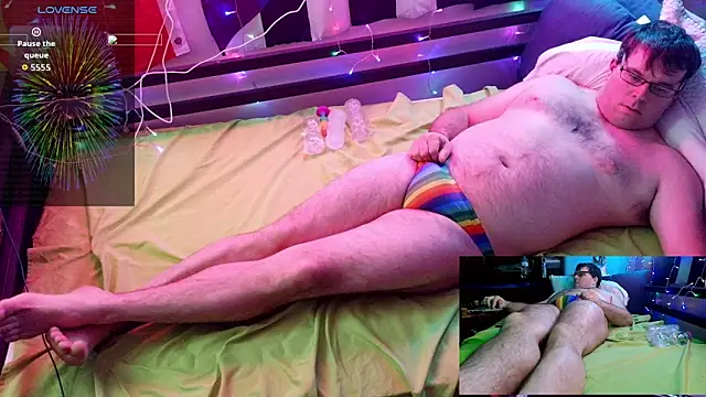 cumfun110 online show from December 4, 2025, 12:42 am