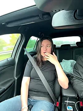 Snapshot of AvaFlowers6 chatting on October 8, 2025, 7:43 am AvaFlowers6 online show from October 8, 2025, 7:43 am