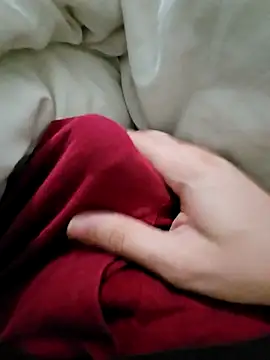 Snapshot of skiciyunis chatting on November 1, 2025, 8:25 pm skiciyunis online show from November 1, 2025, 8:25 pm