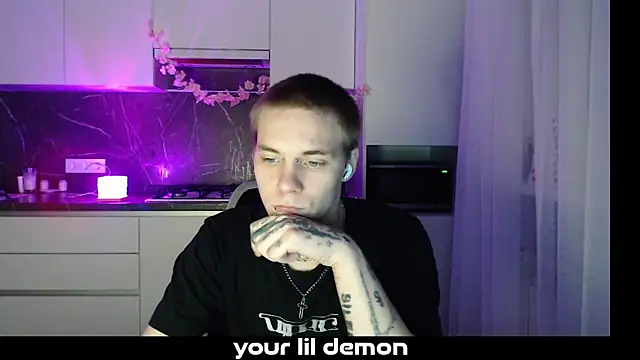 Snapshot of yourlildemon chatting on February 27, 2026, 5:57 pm yourlildemon online show from February 27, 2026, 5:57 pm