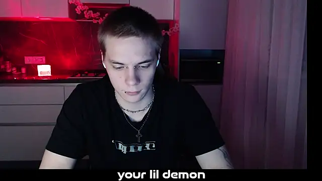 Snapshot of yourlildemon chatting on February 26, 2026, 5:35 pm yourlildemon online show from February 26, 2026, 5:35 pm