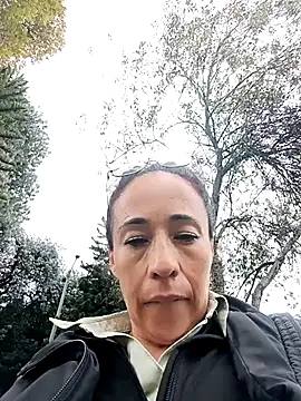 Coeur de luxure online show from November 28, 2025, 3:34 pm