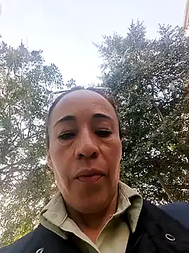 Coeur de luxure online show from October 19, 2025, 12:41 pm