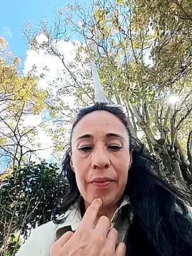 Coeur de luxure online show from November 22, 2025, 6:07 pm