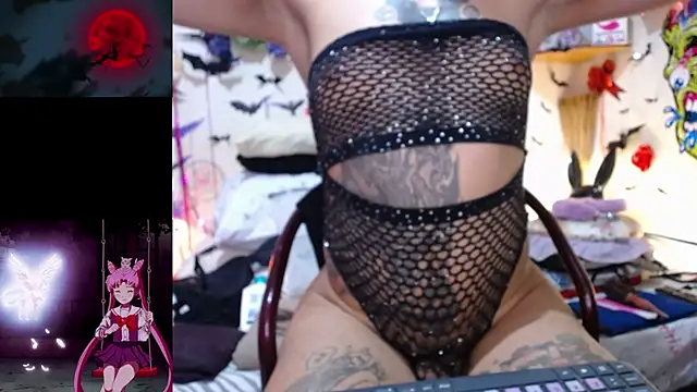 purplekattlyn online show from July 22, 2026, 5:42 am