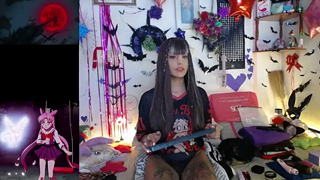 purplekattlyn online show from June 11, 2026, 12:54 am