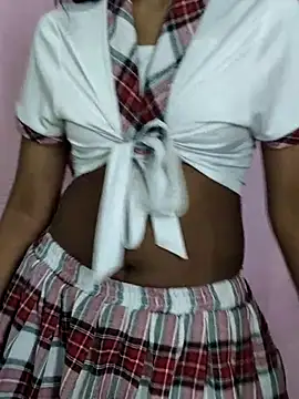 PreetyKitten online show from March 3, 2026, 4:47 pm