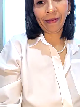 Mrsvictoriaaa online show from January 17, 2026, 8:23 pm