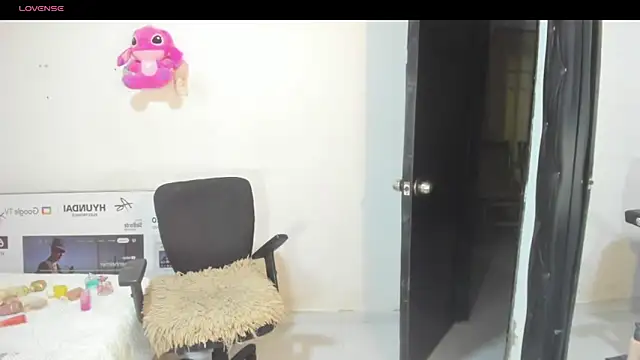 Ladyy Sweet22 online show from October 7, 2025, 4:24 am