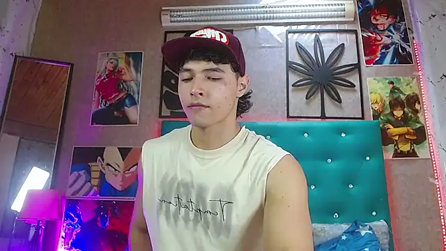 Snapshot of LiamAndrewzz chatting on November 1, 2025, 6:02 pm LiamAndrewzz online show from November 1, 2025, 6:02 pm