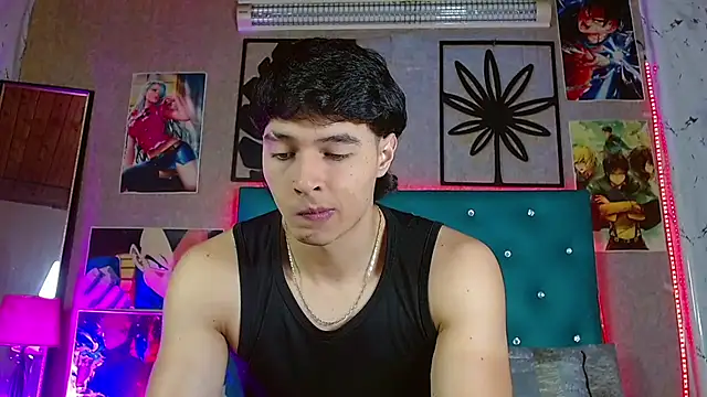 LiamAndrewzz online show from May 7, 2026, 4:28 am