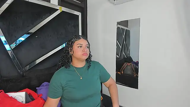 Rubyxht online show from March 11, 2026, 12:32 pm