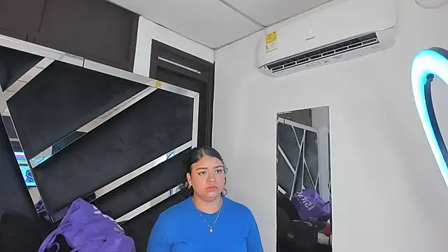 Snapshot of Rubyxht chatting on November 2, 2025, 12:43 pm Rubyxht online show from November 2, 2025, 12:43 pm