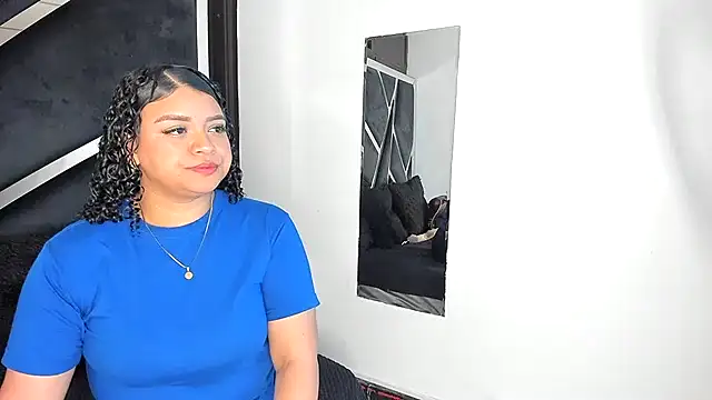 Snapshot of Rubyxht chatting on November 18, 2025, 12:41 pm Rubyxht online show from November 18, 2025, 12:41 pm