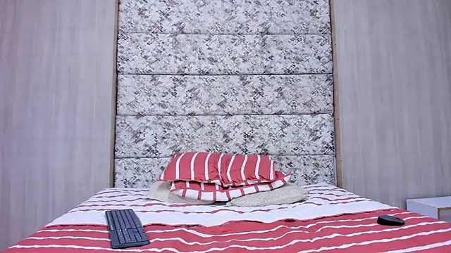 frank jhonsson online show from March 10, 2026, 6:56 pm