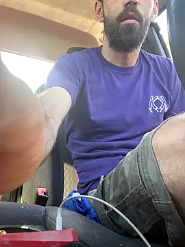 QueenM3 online show from September 18, 2025, 9:07 pm