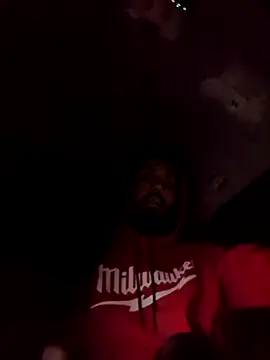 QueenM3 online show from March 17, 2025, 7:57 am