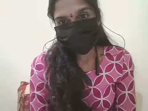 Snapshot of cutee_telugu chatting on March 15, 2025, 11:29 am cutee telugu online show from March 15, 2025, 11:29 am
