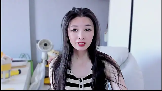 Snapshot of A_dabo chatting on November 16, 2025, 7:57 am A dabo online show from November 16, 2025, 7:57 am