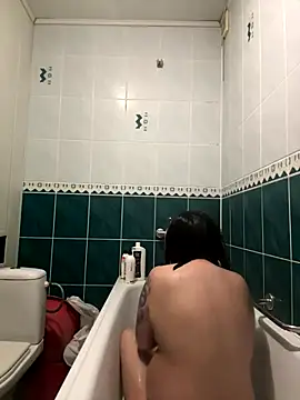 Naughtbaby 2025 online show from October 10, 2025, 2:40 pm