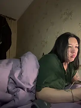 Naughtbaby 2025 online show from March 18, 2025, 8:59 pm